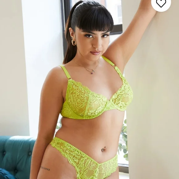 NIP SAVAGEXFENTY Alien Animal Lace Unlined Plunge Bra Twisted Lime Green 34D - Picture 3 of 11